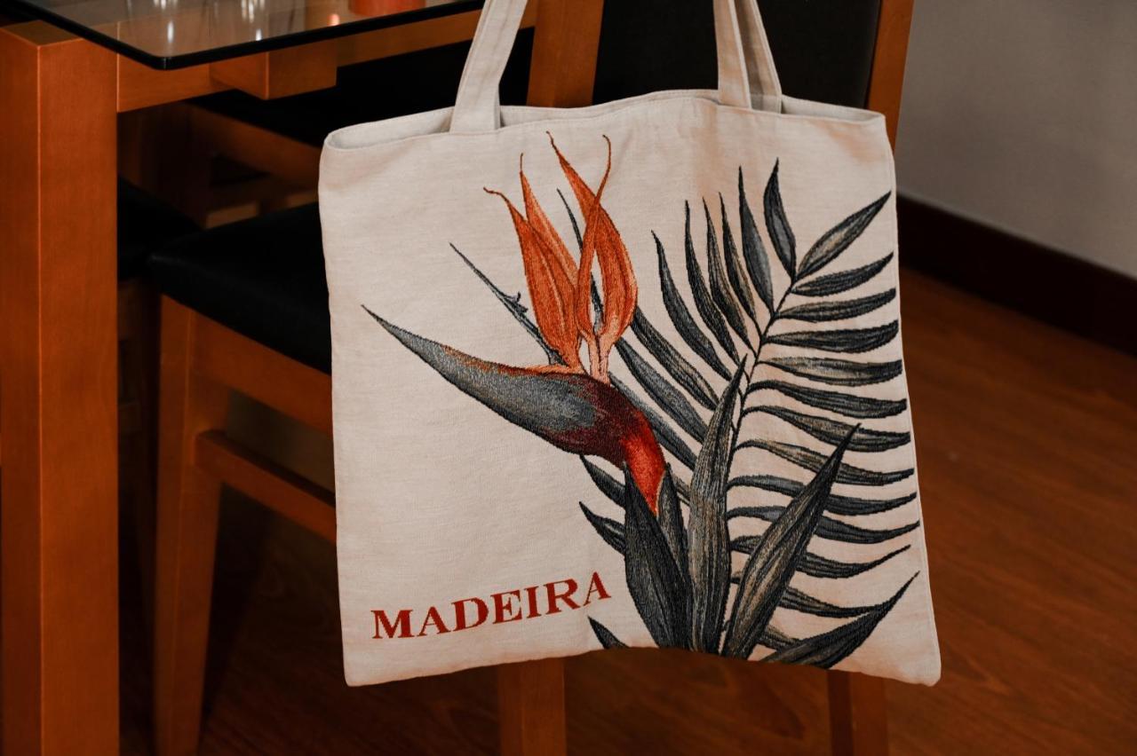 Recanto Da Madeira. Apartment Ribeira Brava Luaran gambar